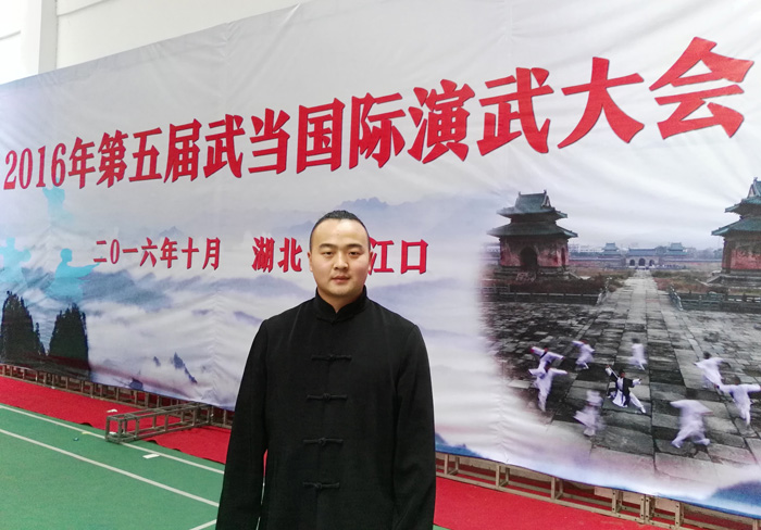 讲师图片.jpg